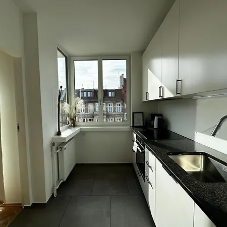 Wroc'love Haukego Bosaka Check-in 24h